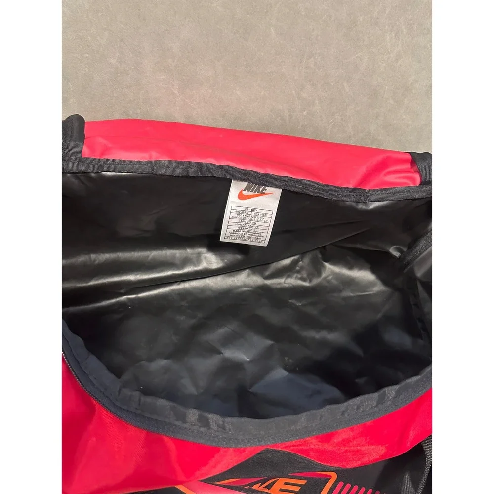 Nike Duffel Bag Black Red Gym Training Sport Travel Weekend Bag 18 inch